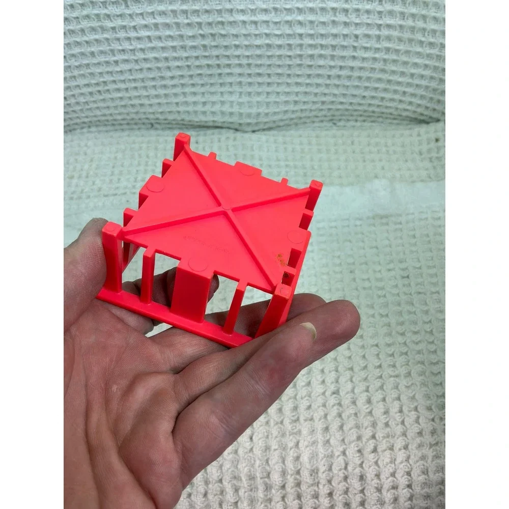 Vintage 1972 Fisher-Price Little People Playpen Nursery Furniture Pink Red‎ OS